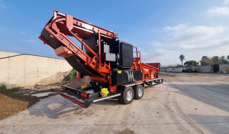 Morbark WH2400XP lleno