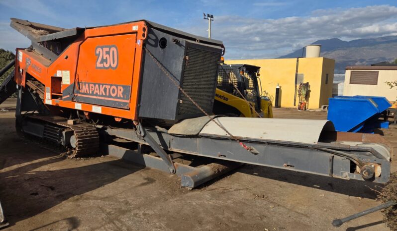 Arjes Impaktor 250 lleno